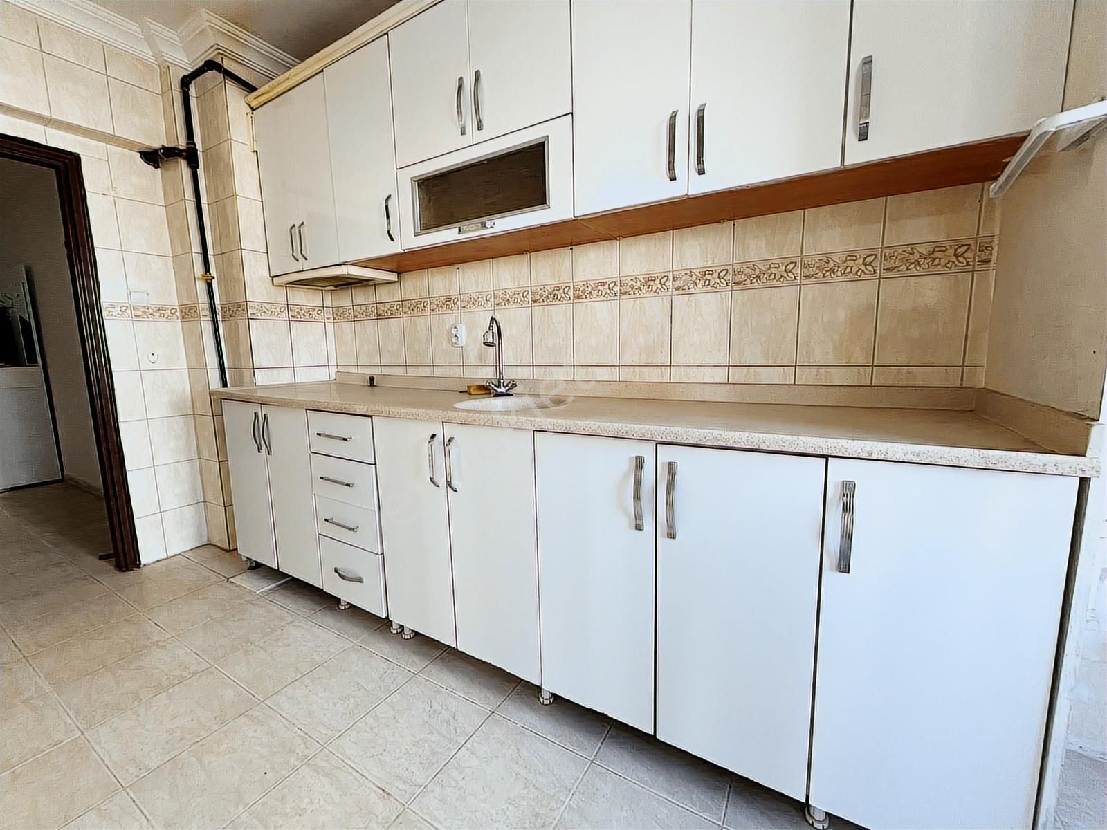 Sincan Mevlana Mah. Kiralık Ara Kat Merkezi Konum 3+1 Daire