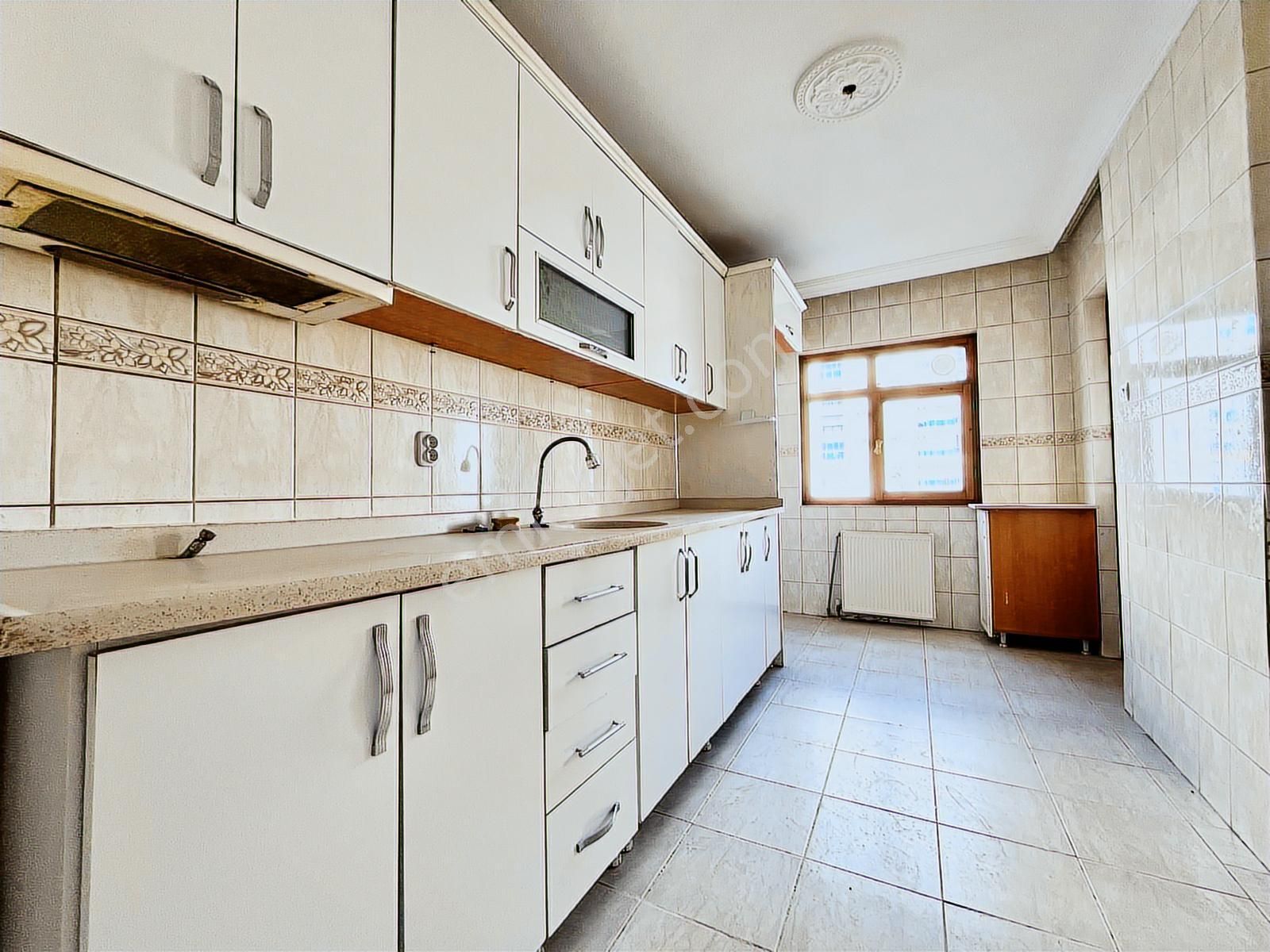 Sincan Mevlana Mah. Kiralık Ara Kat Merkezi Konum 3+1 Daire - Görsel 4