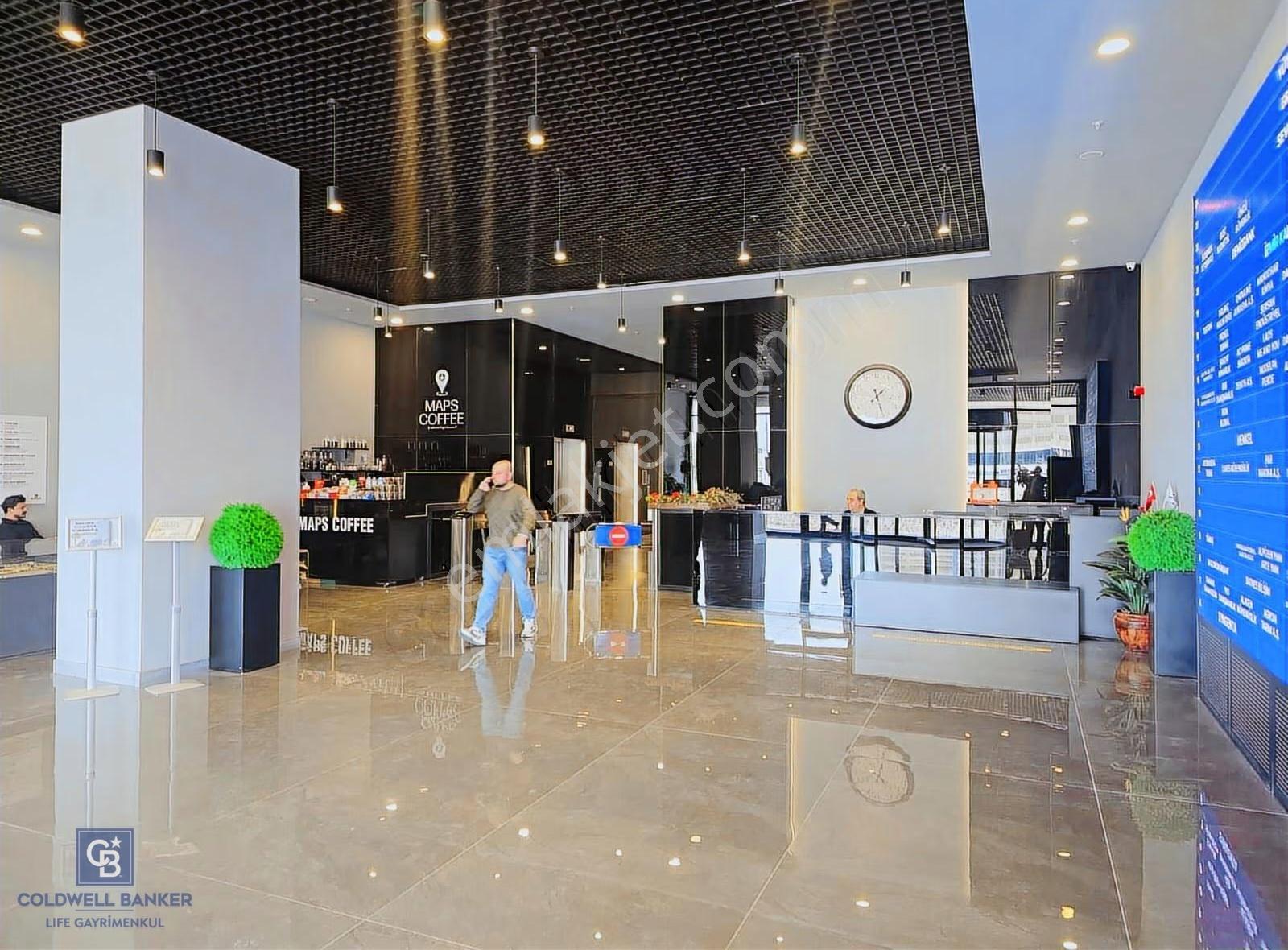 Megapol Çarşı Kule Satılık 1+1 Manzaralı Ofis - Görsel 16