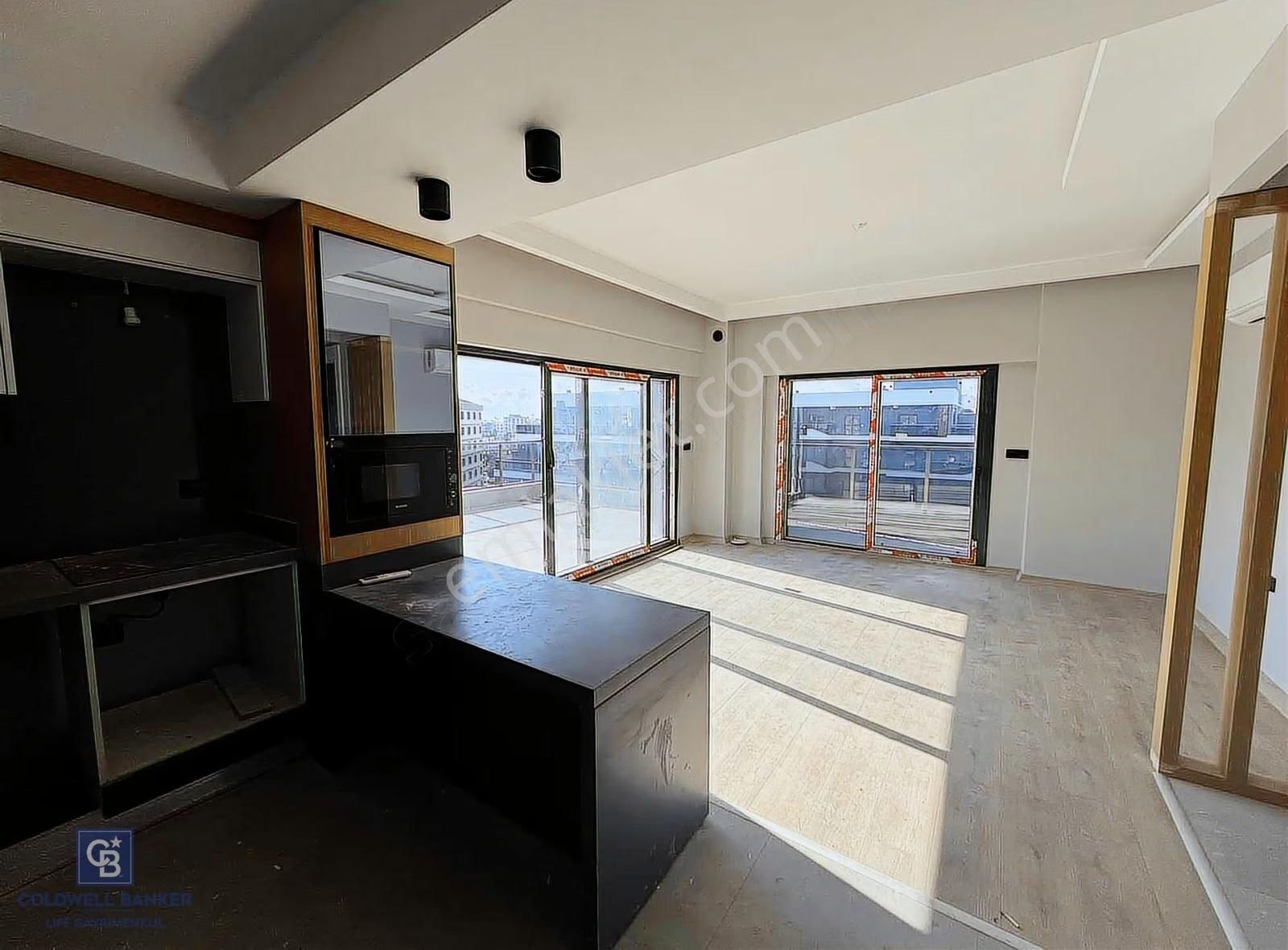 Azel Deluxe Sitesi Teraslı 2+1 Satılık Daire - Görsel 14