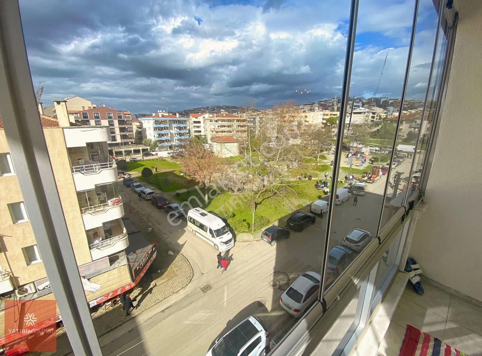 Akpınar'da Muhteşem Lokasyon Az Katlı 3+1 Kombili Satılık Daire - Görsel 12