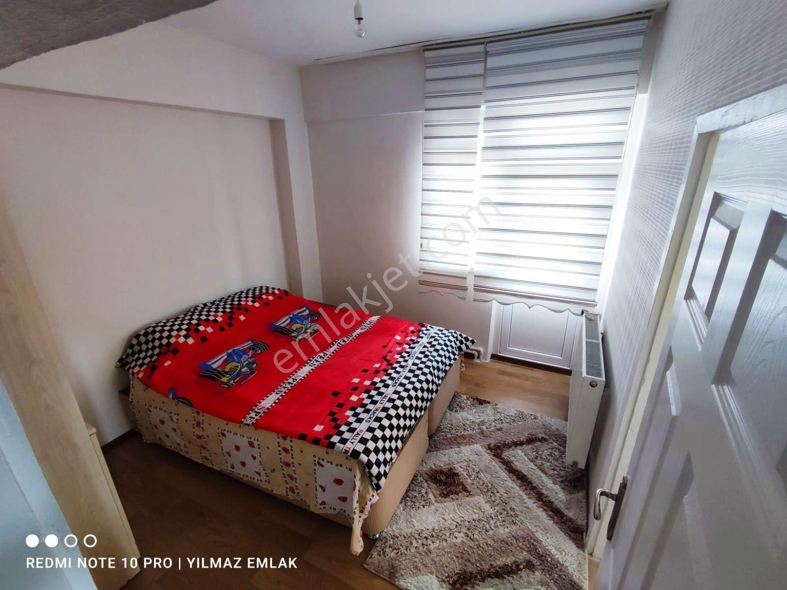 Yılmaz Gayrimenkulden Eşyalı Kiralık 3+1 Ön Cephe Masrafsız Hazır Kurulu Düzen - Görsel 4