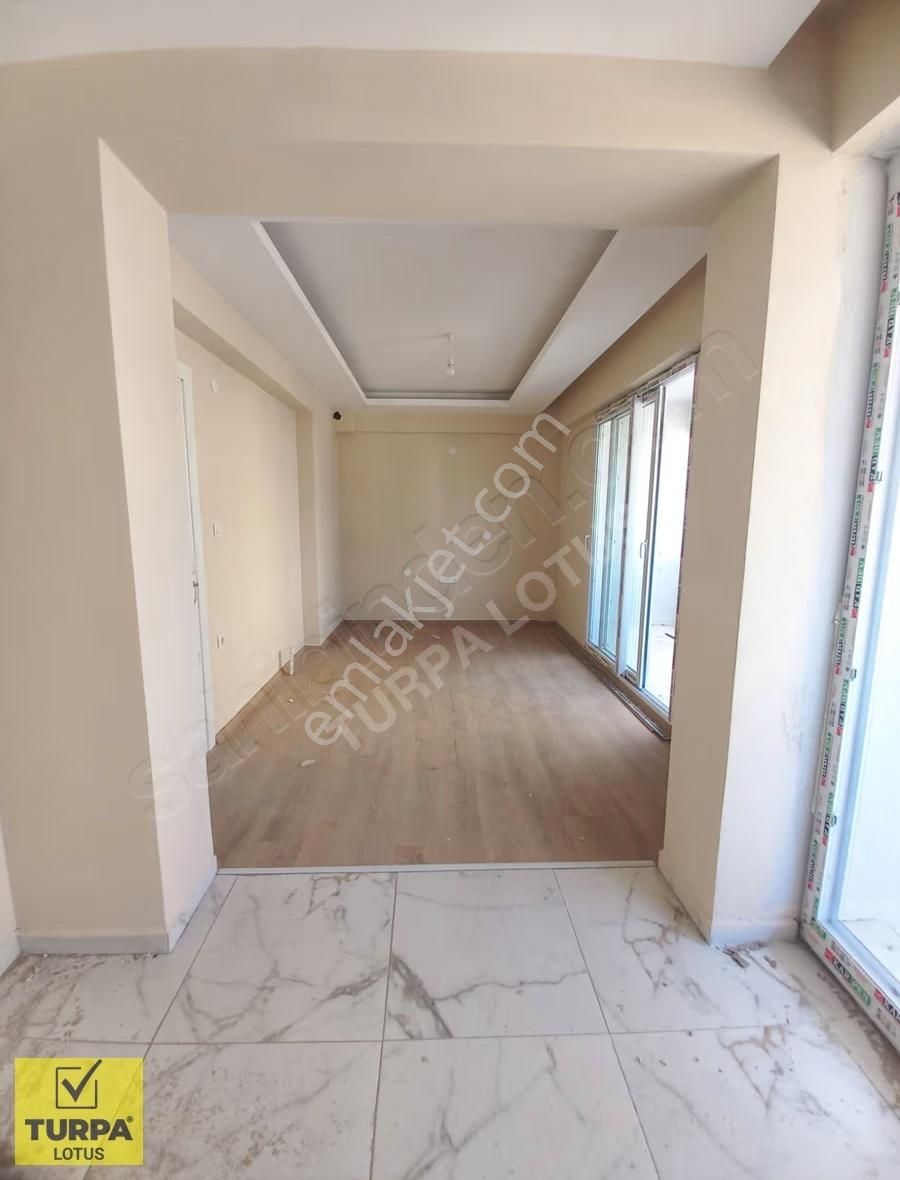 Yazıbaşı Merkezde Sıfır 2+1 Lüks Daire | Köşe Konum - Görsel 6