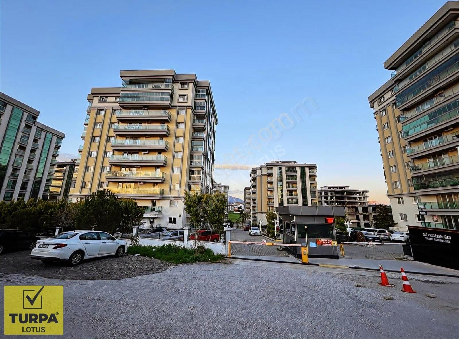 Turpa Lotustan Ali Pehlivanoğlunda Havuz Cephe 1+1 Kiralık Daire - Görsel 10