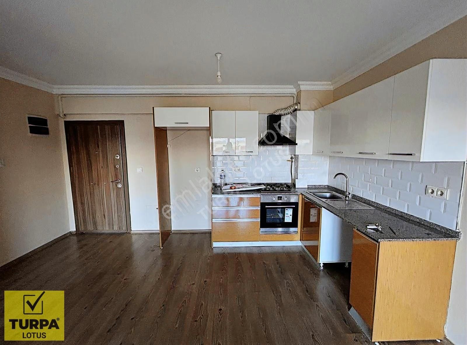 Turpa Lotustan Ali Pehlivanoğlunda Havuz Cephe 1+1 Kiralık Daire - Görsel 3