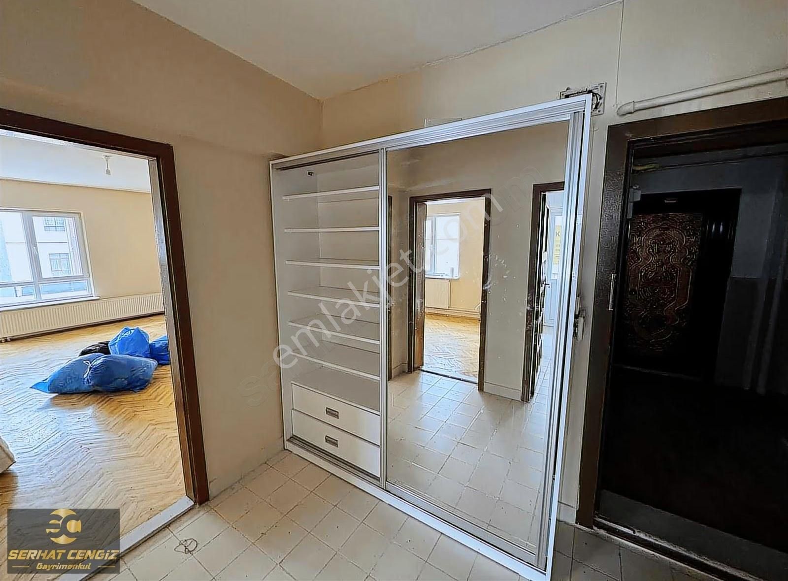 Demetevler Metro Yakını Kiralık 3+1 Daire - Görsel 4