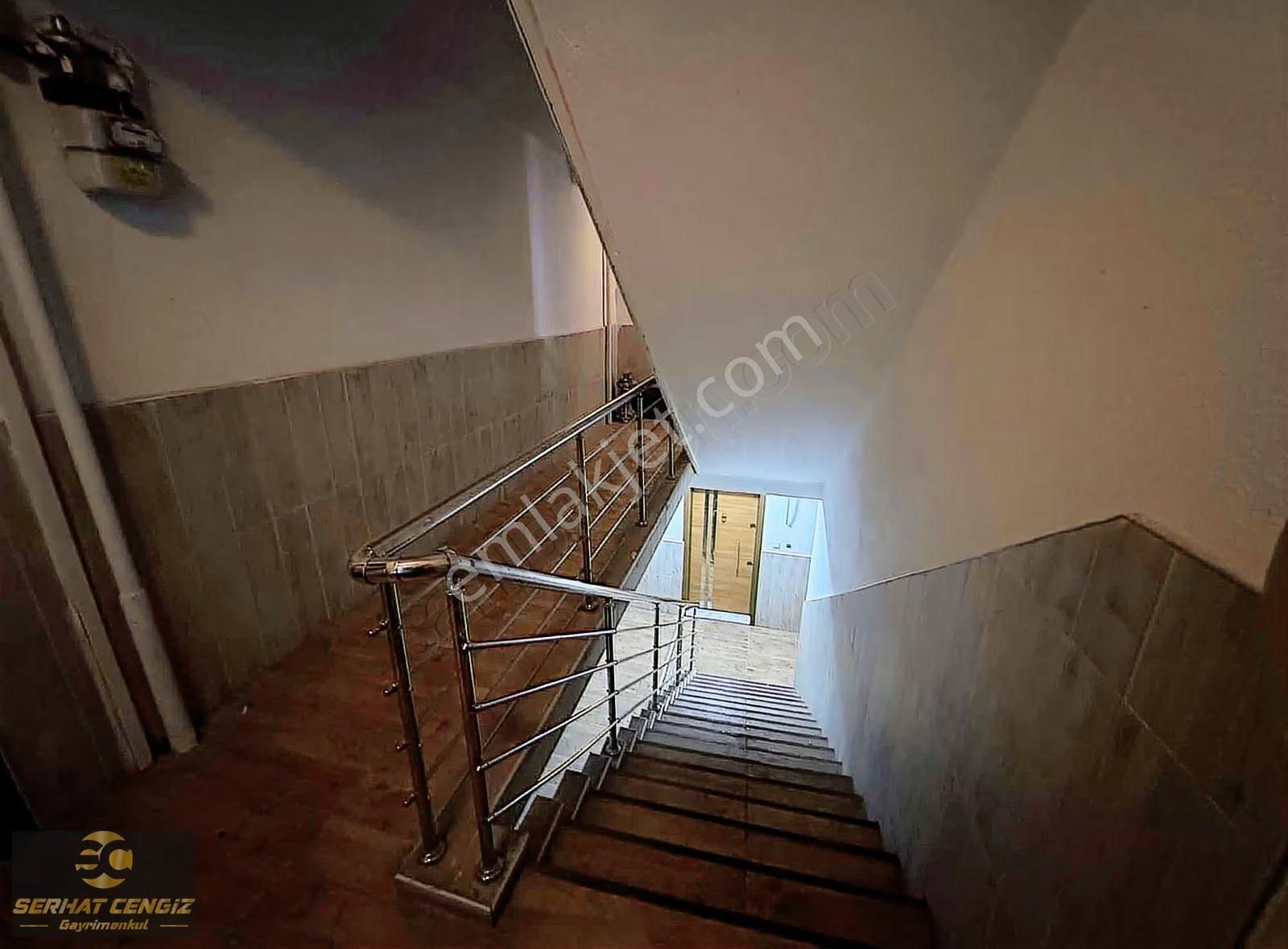 Demetevler Metro Yakını Kiralık 3+1 Daire - Görsel 16