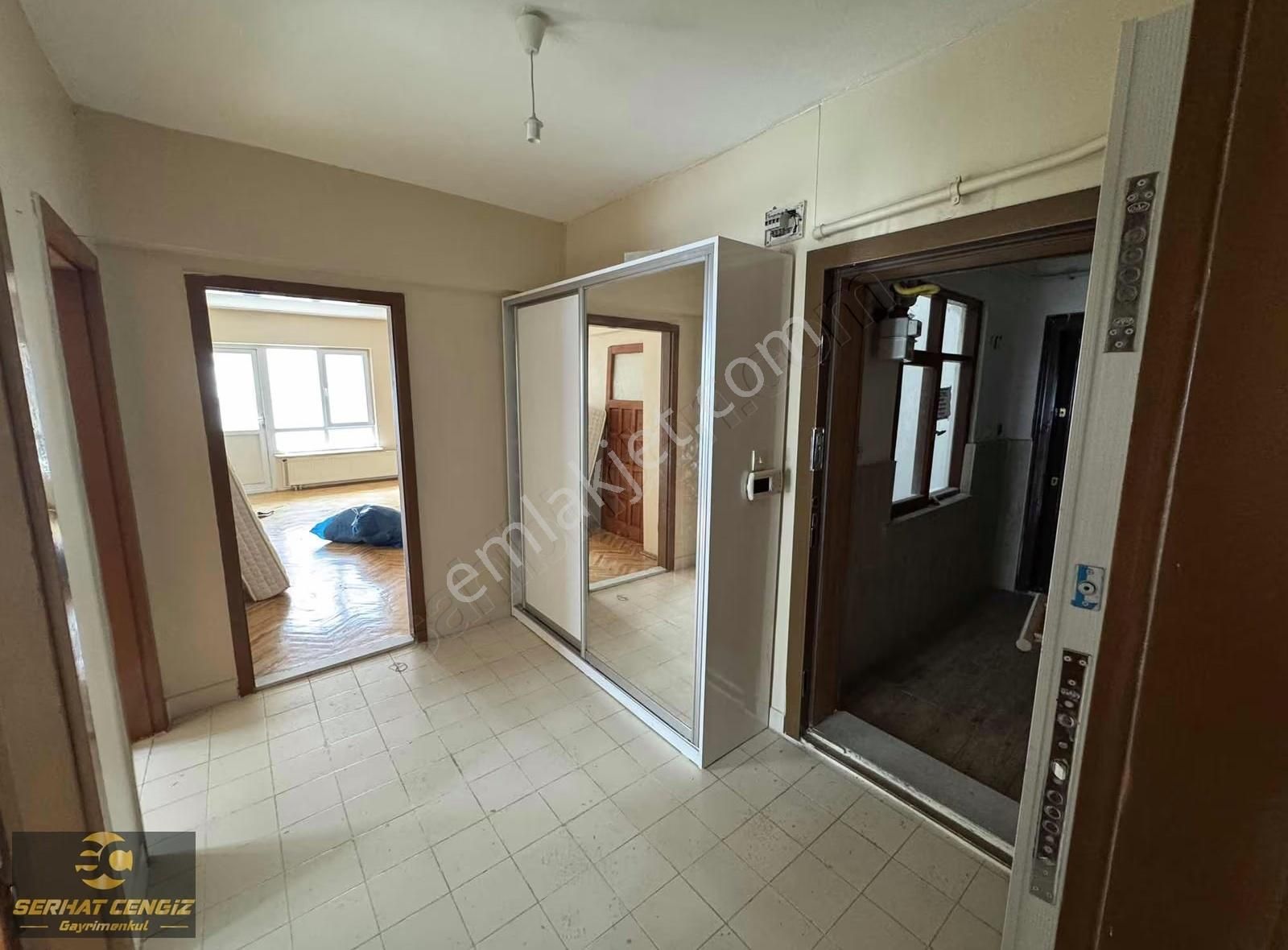 Demetevler Metro Yakını Kiralık 3+1 Daire - Görsel 26