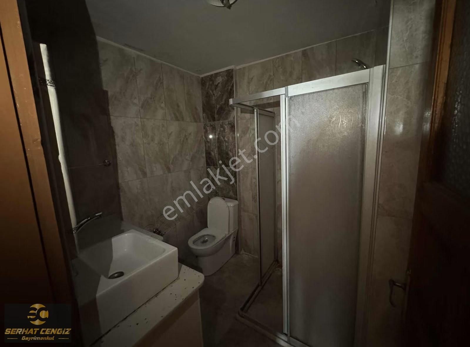 Demetevler Metro Yakını Kiralık 3+1 Daire - Görsel 32