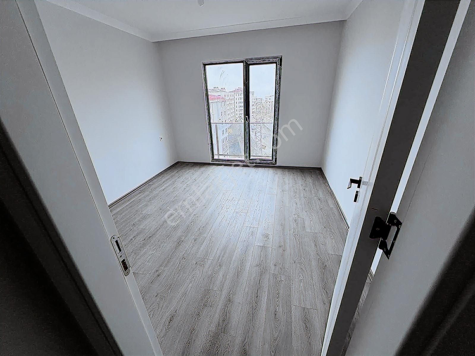 Üniversite Mahallesinde Sıfır Eşyalı Kiralık 1+1 Daire - Görsel 13