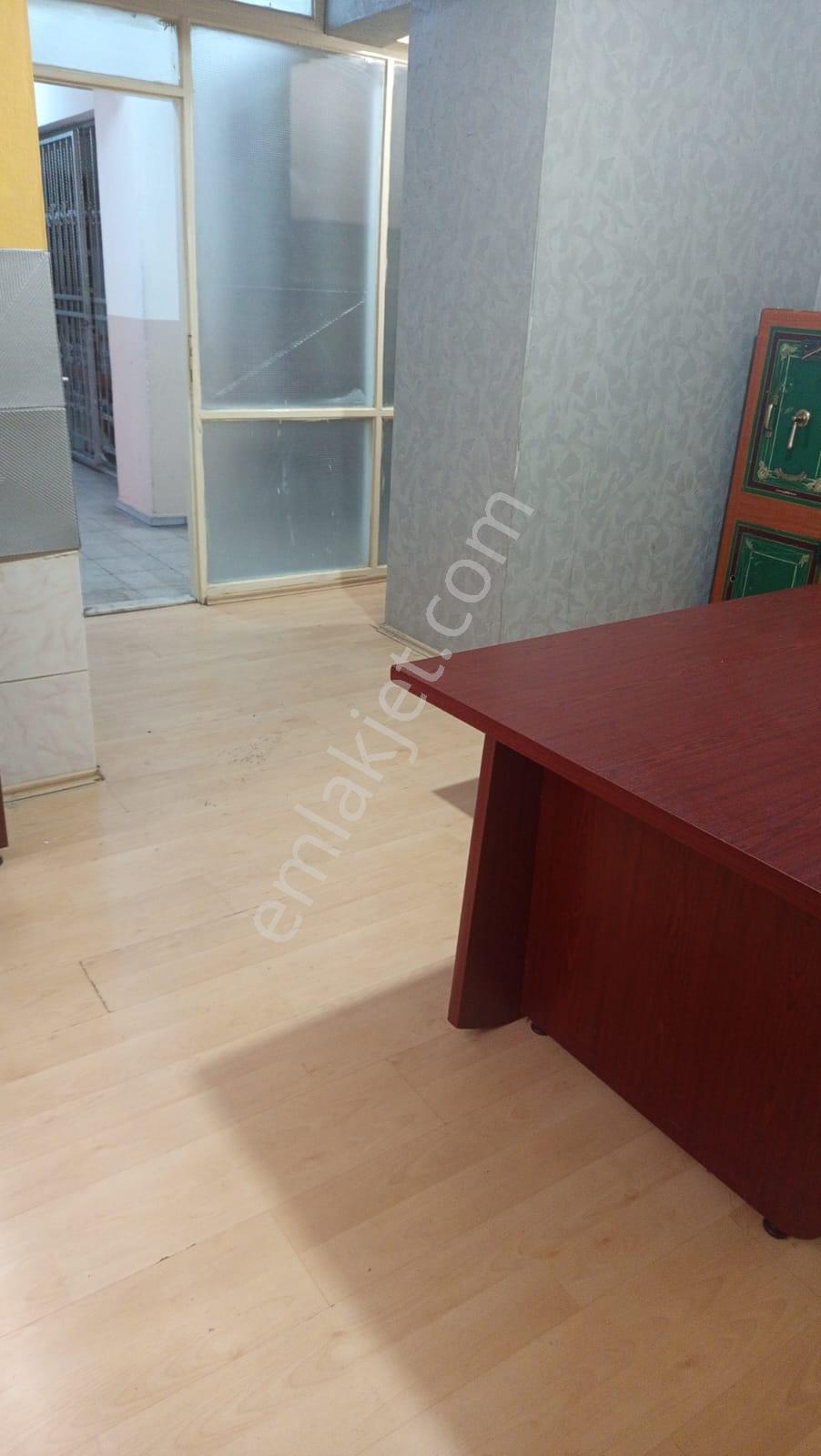 Ofis Mobilyalı Satılık Büro - Görsel 14