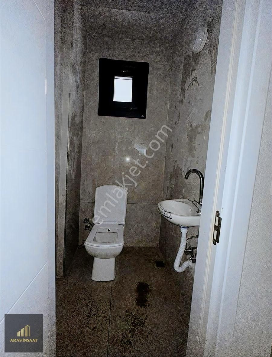 Kiralık Yıldırım Mahallesinin Merkezinde 280+40 M2 Dükkan - Görsel 5