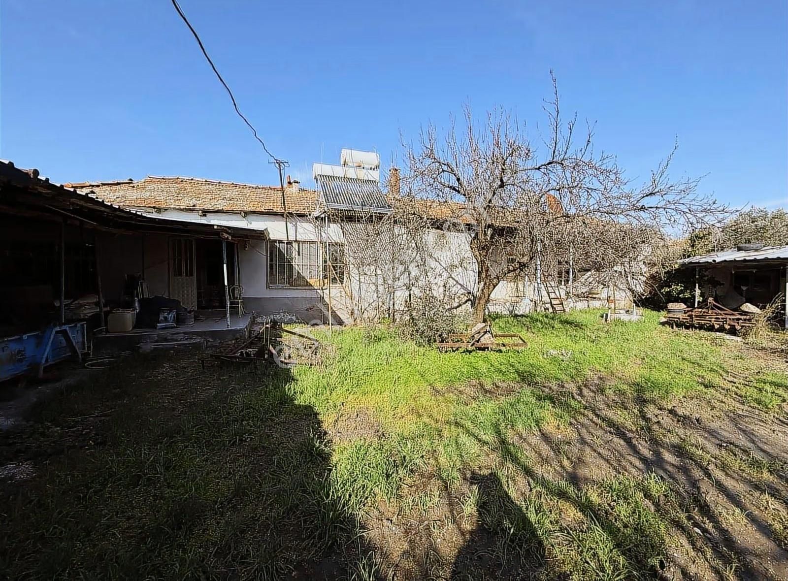 İki Haneli Müstakil Tapulu Köy Evi - Görsel 16