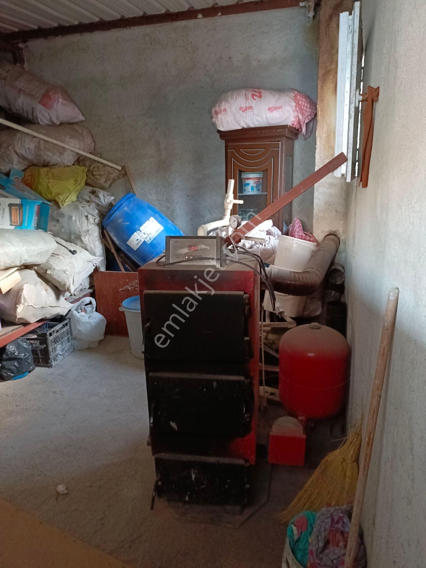 Satılık Müstakil Üç Kat Ev - Görsel 8