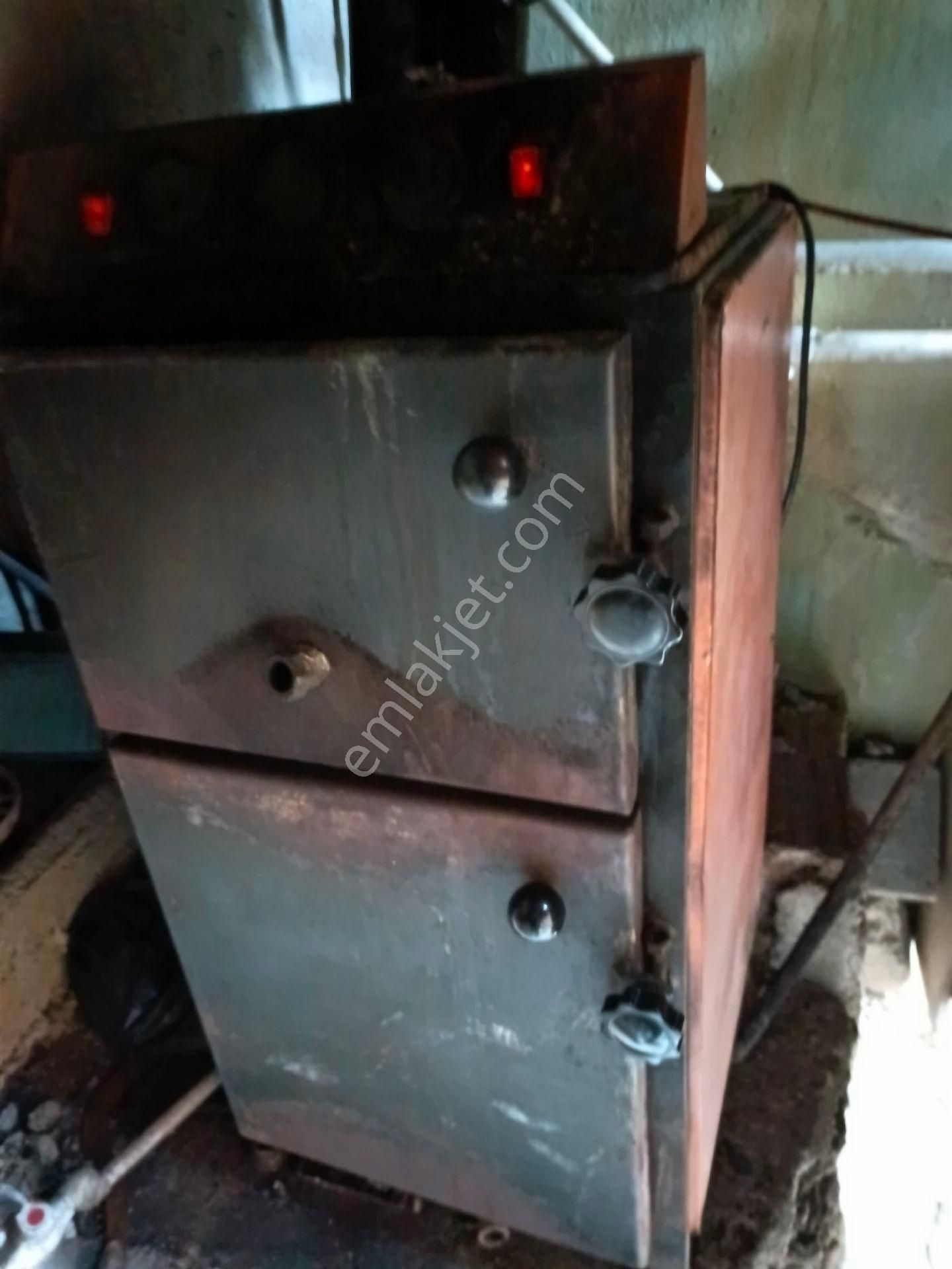 Satılık Müstakil Üç Kat Ev - Görsel 9