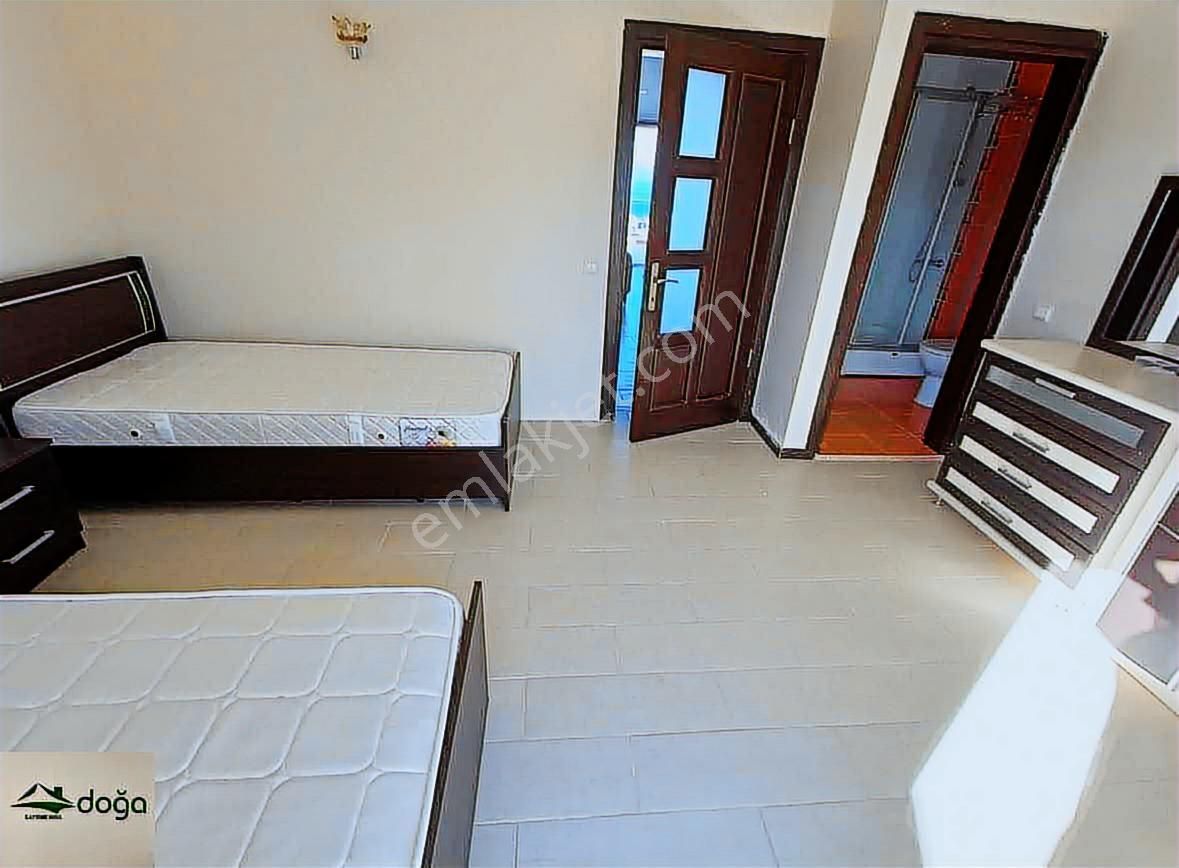 Kuşadasında Ful Deniz Manzaralı Satılık Çatı Dubleks - Görsel 17