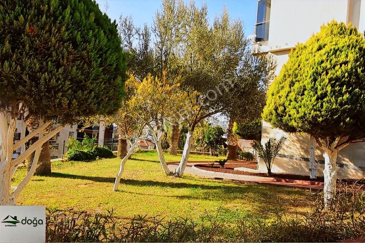 Kuşadasında Ful Deniz Manzaralı Satılık Çatı Dubleks - Görsel 19