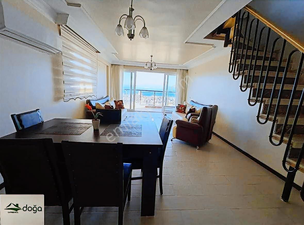 Kuşadasında Ful Deniz Manzaralı Satılık Çatı Dubleks - Görsel 20