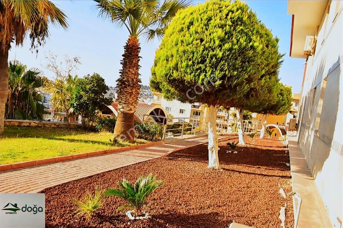 Kuşadasında Ful Deniz Manzaralı Satılık Çatı Dubleks - Görsel 7