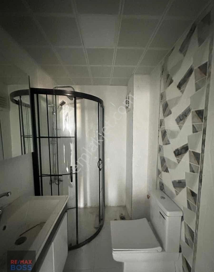 Esat'ta Şehir Manzaralı - Kapalı Mutfaklı - Geniş 1+1 Daire - Görsel 4