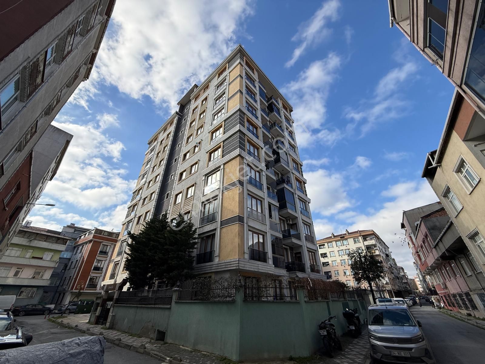 Remax Ekspres'ten Çınar Life Sitesinde 2+1 Satılık Daire - Görsel 24