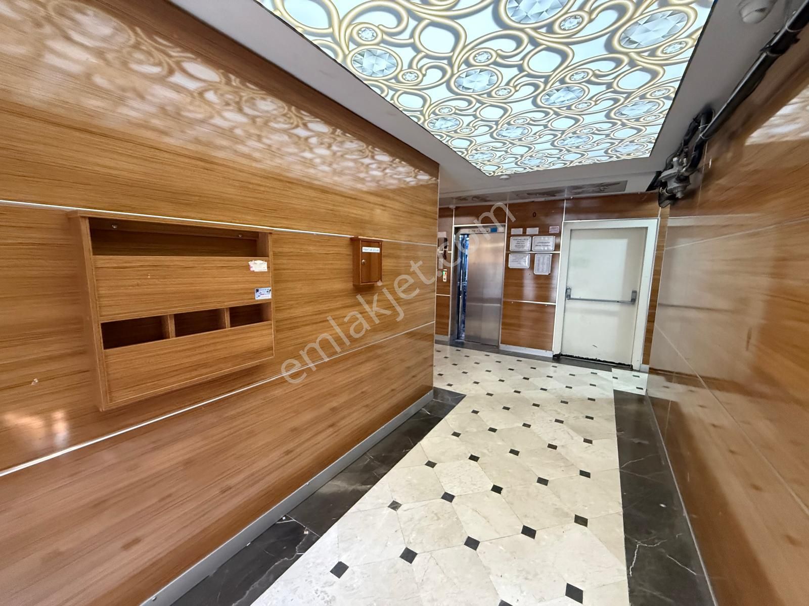 Remax Ekspres'ten Çınar Life Sitesinde 2+1 Satılık Daire - Görsel 18