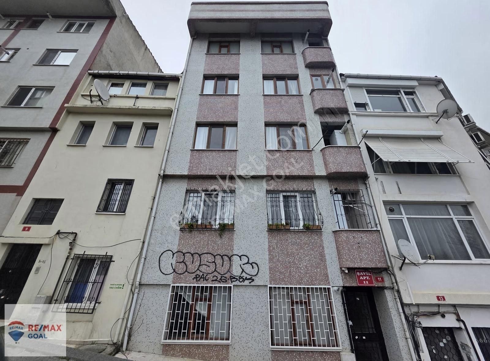 Remax Şirvan'dan Hasanpaşa'da 2+1 Satılık Daire