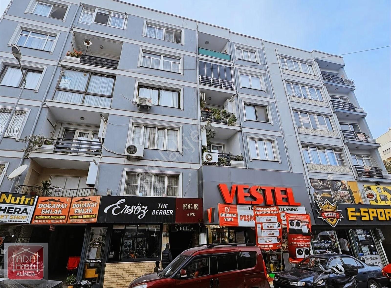 Sökenin Kalbi Aydın Caddesinde Geniş Ve Tadilatlı 3+1 Satılık - Görsel 9