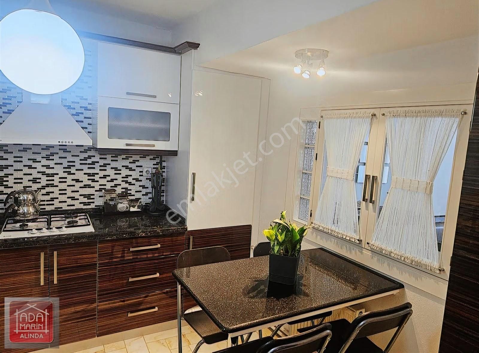 Sökenin Kalbi Aydın Caddesinde Geniş Ve Tadilatlı 3+1 Satılık - Görsel 18