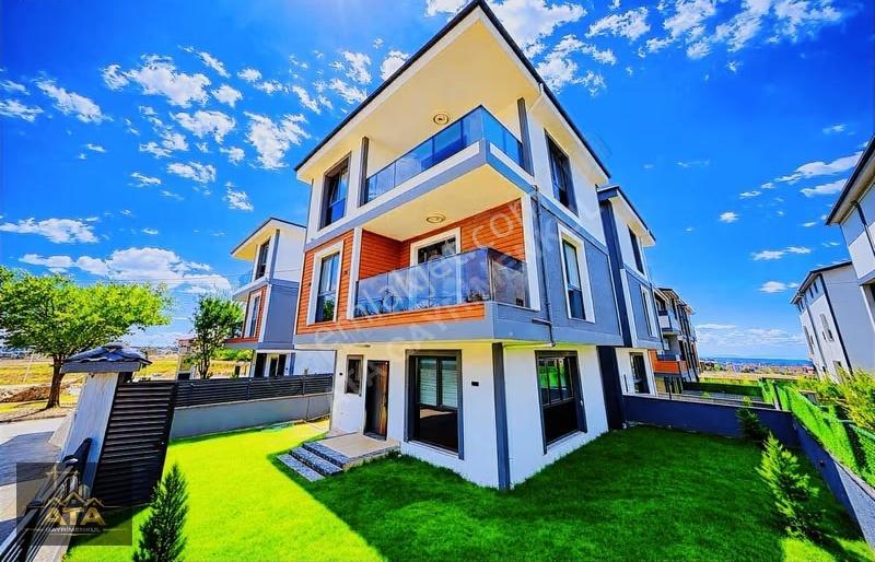 ^^panoramik Deniz Manz.^^ Müstakil Geniş Bahçeli 4+1 Lüx Villa^^