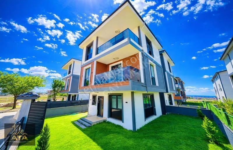 ^^panoramik Deniz Manz.^^ Müstakil Geniş Bahçeli 4+1 Lüx Villa^^ - Görsel 10