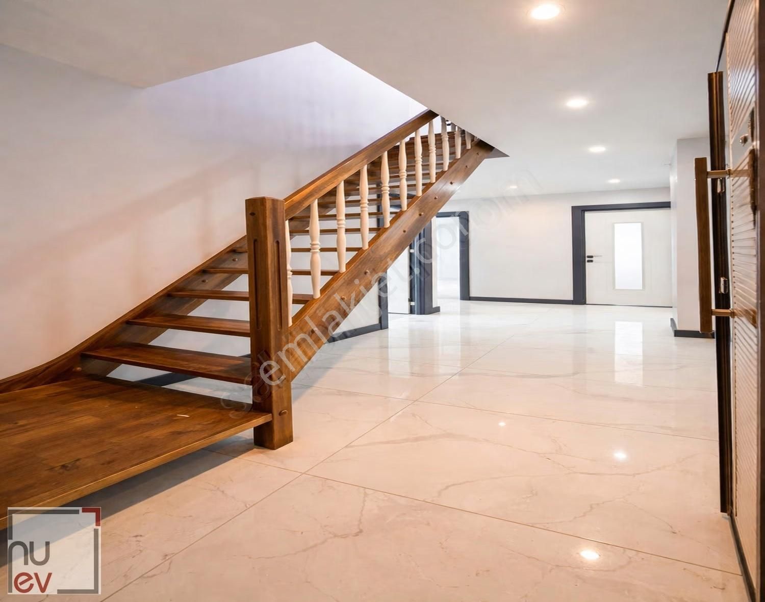 Deniz Manzaralı 3+2 Geniş Kaçırılmayacak Dublex Daire-nuev