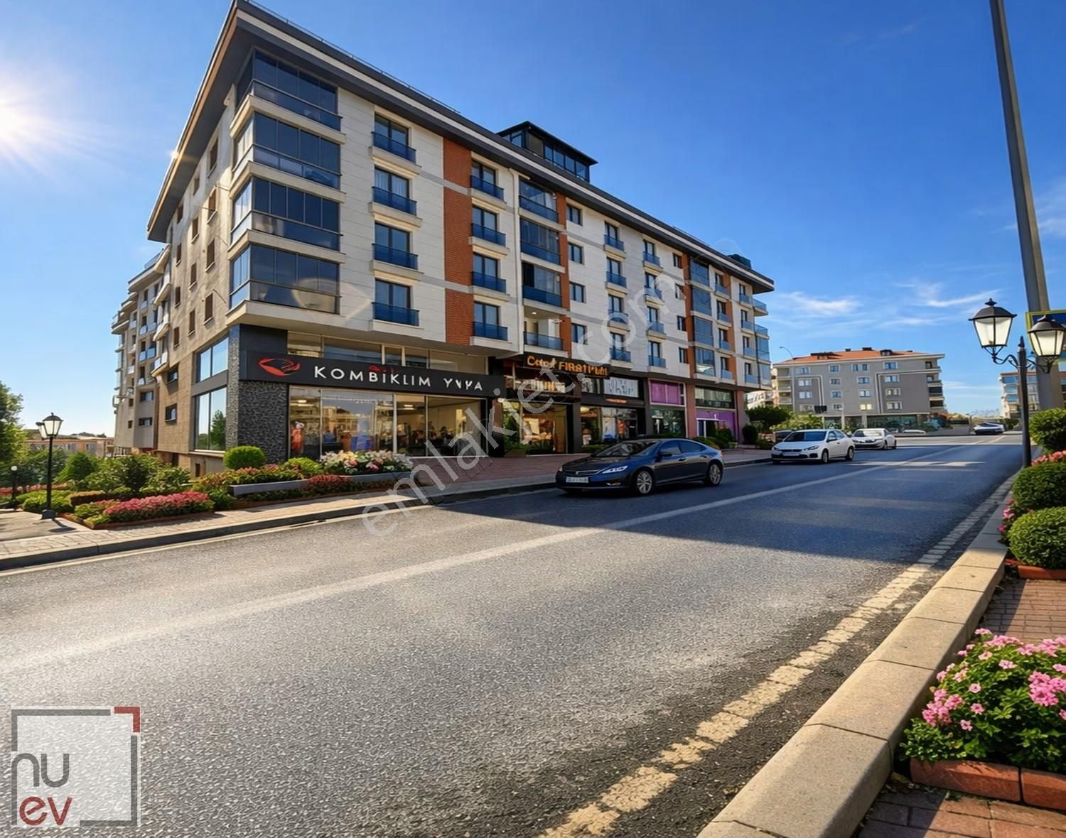 Beylikdüzü'nde Eminevim Fuzul Evim Vb. Uygun 2+1 -nuev