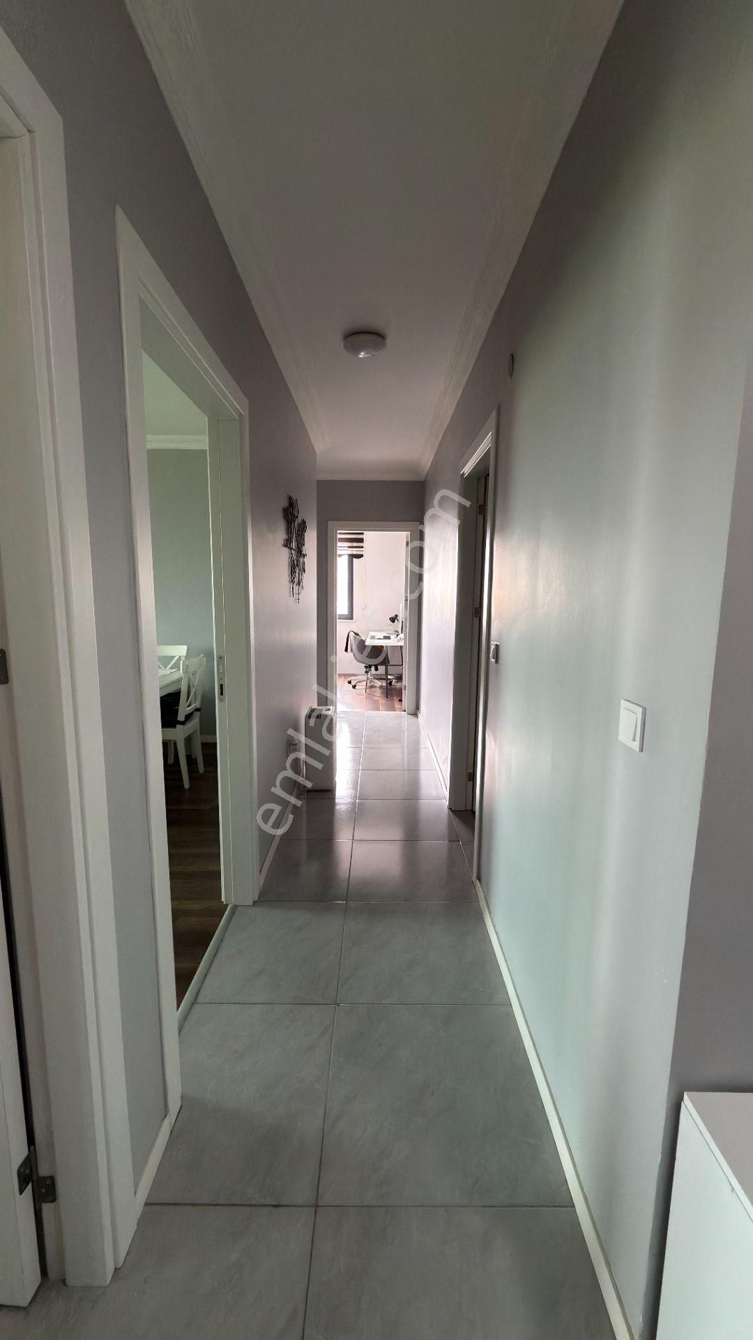 Sahibinden Site İçinde Genç Binada 2+1 Yapılı Daire - Görsel 7