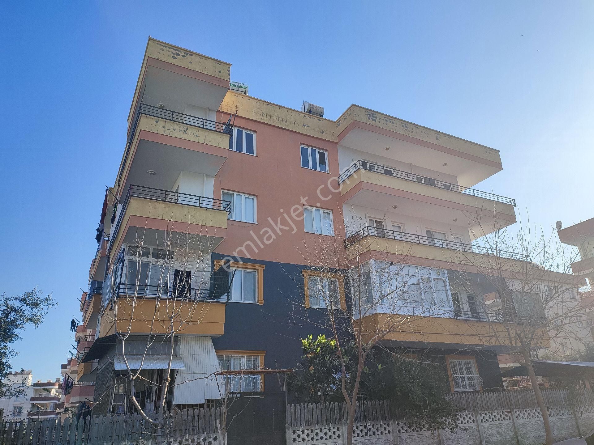 Ülküköyde 160 M2 3.kat Satılık