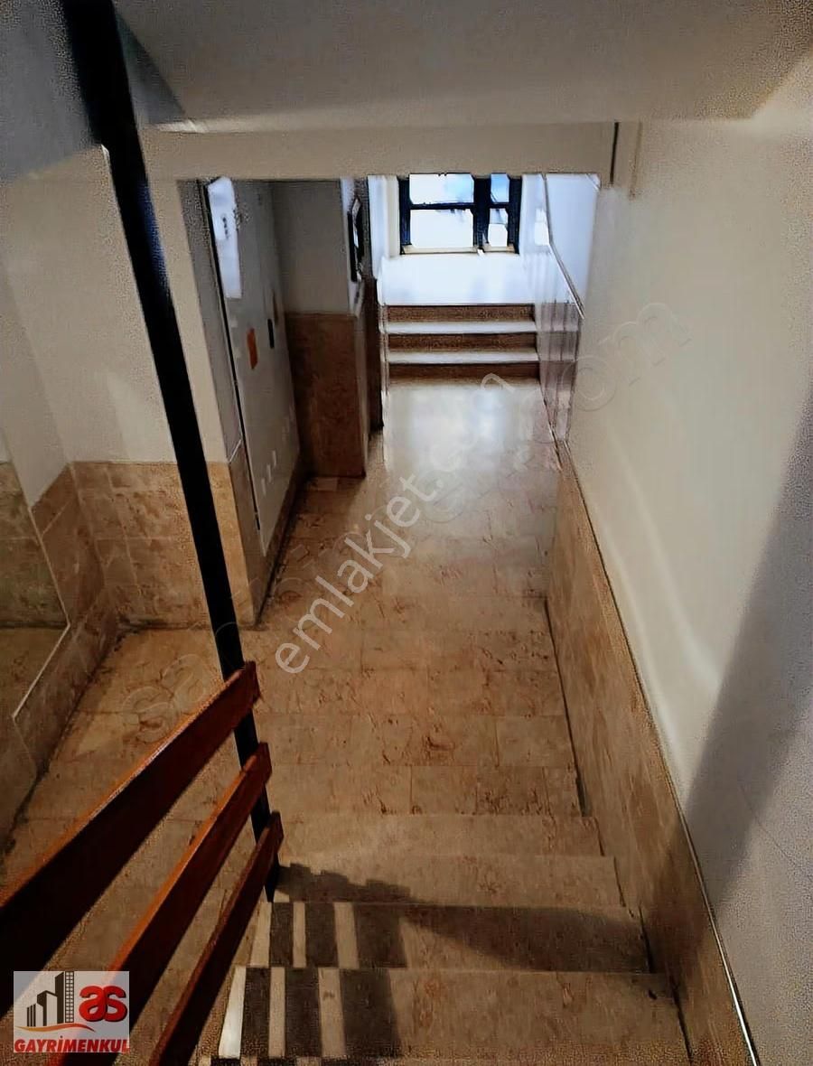 As Emlaktan Çarşı Merkezde Kombili Asansörsüz Kiralık 1+1 Apart - Görsel 7
