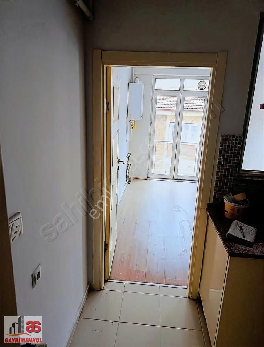 As Emlaktan Çarşı Merkezde Kombili Asansörsüz Kiralık 1+1 Apart - Görsel 12