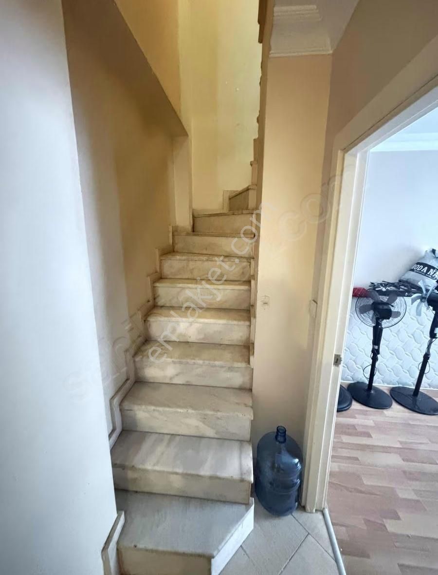 Yenibosna Fevzi Çakmak Mahallesi Satılık Metrobüs Dibi Dublex - Görsel 12