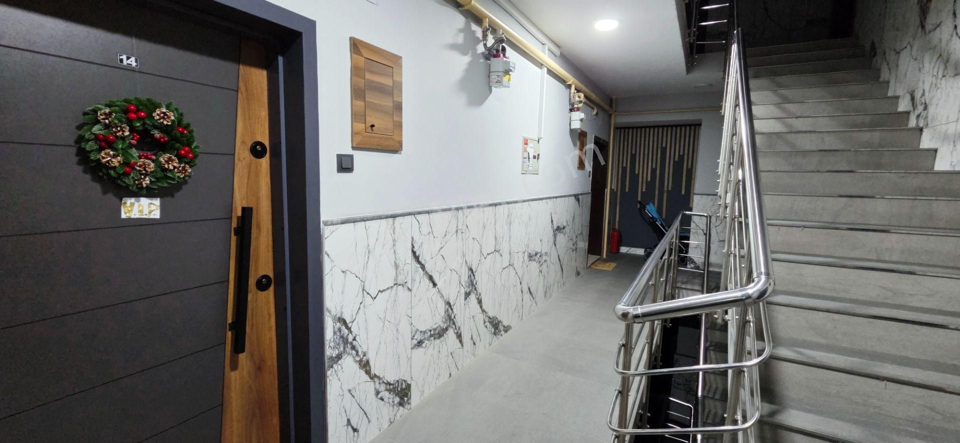 Ayrancı Güvenevler'de İç Mimar Tasarımlı 3+1 Daire Fırsatı - Görsel 29