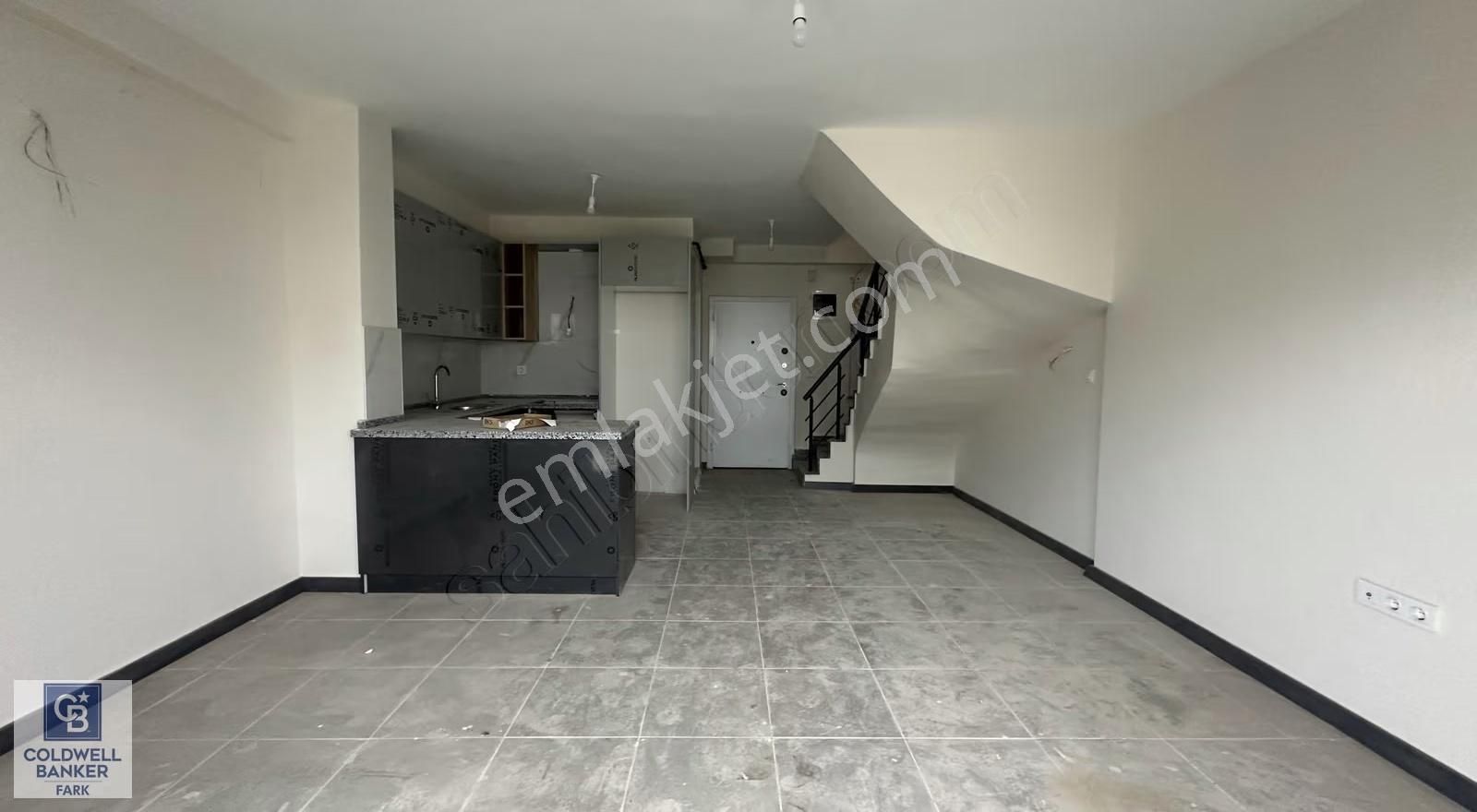 Balıkesir Keremköyde Doğalgazlı, Havuzlu, 3+1 Satılık Villa - Görsel 14