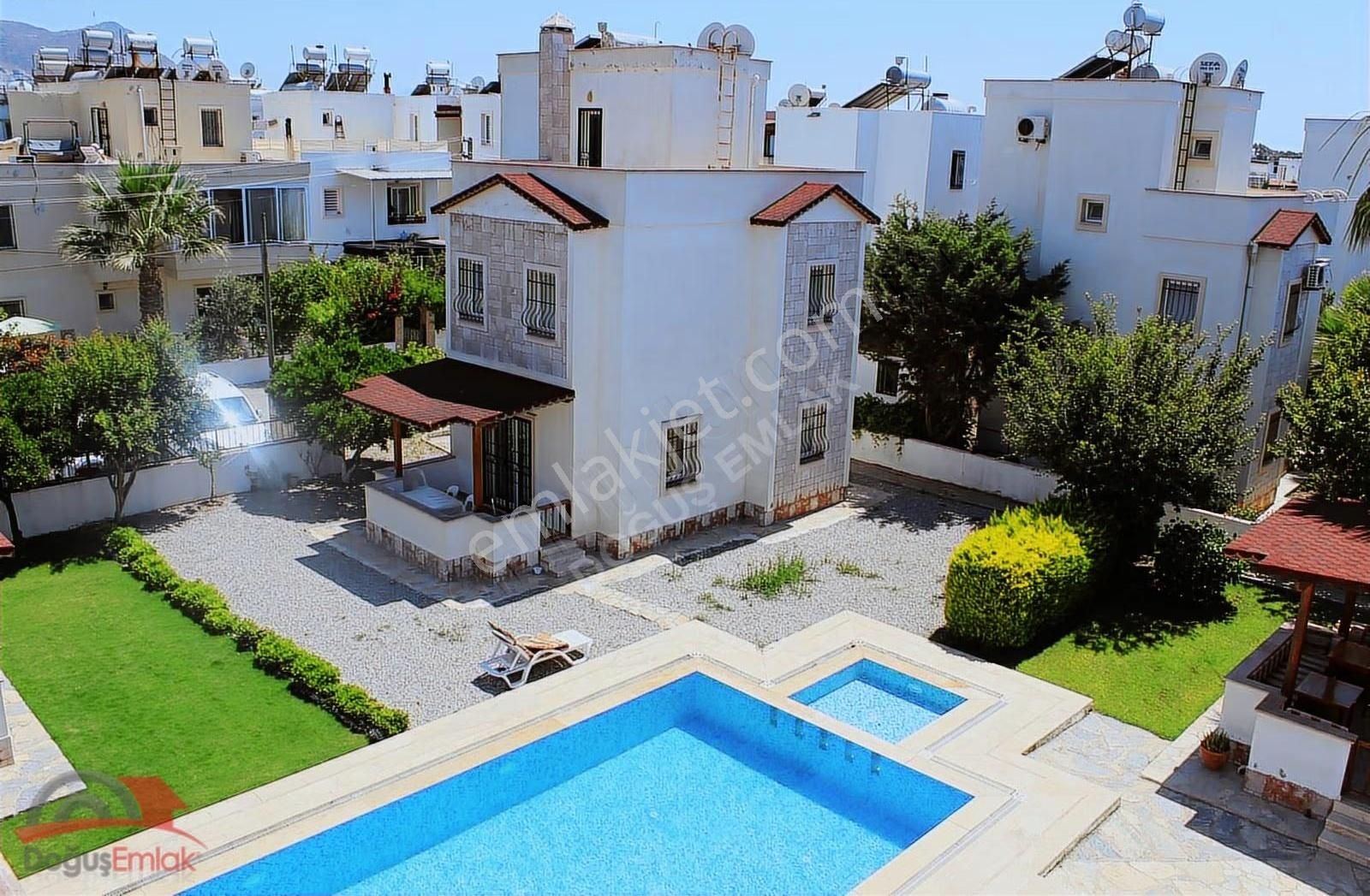 Doğuş Emlak'tan Bahçelievler'de Havuzlu Butik Sitede 3+1 Villa - Görsel 22