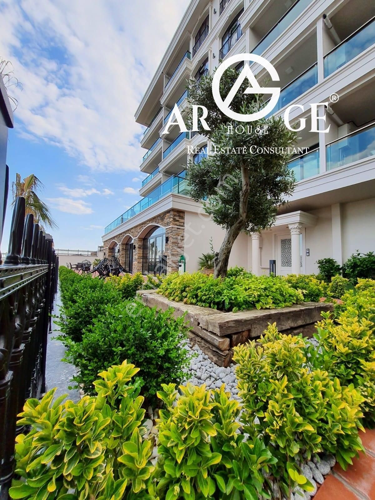 Neo-klasik Mimaride Müstakil Bahçeli | Hürriyet, Süleymanpaşa - Görsel 27