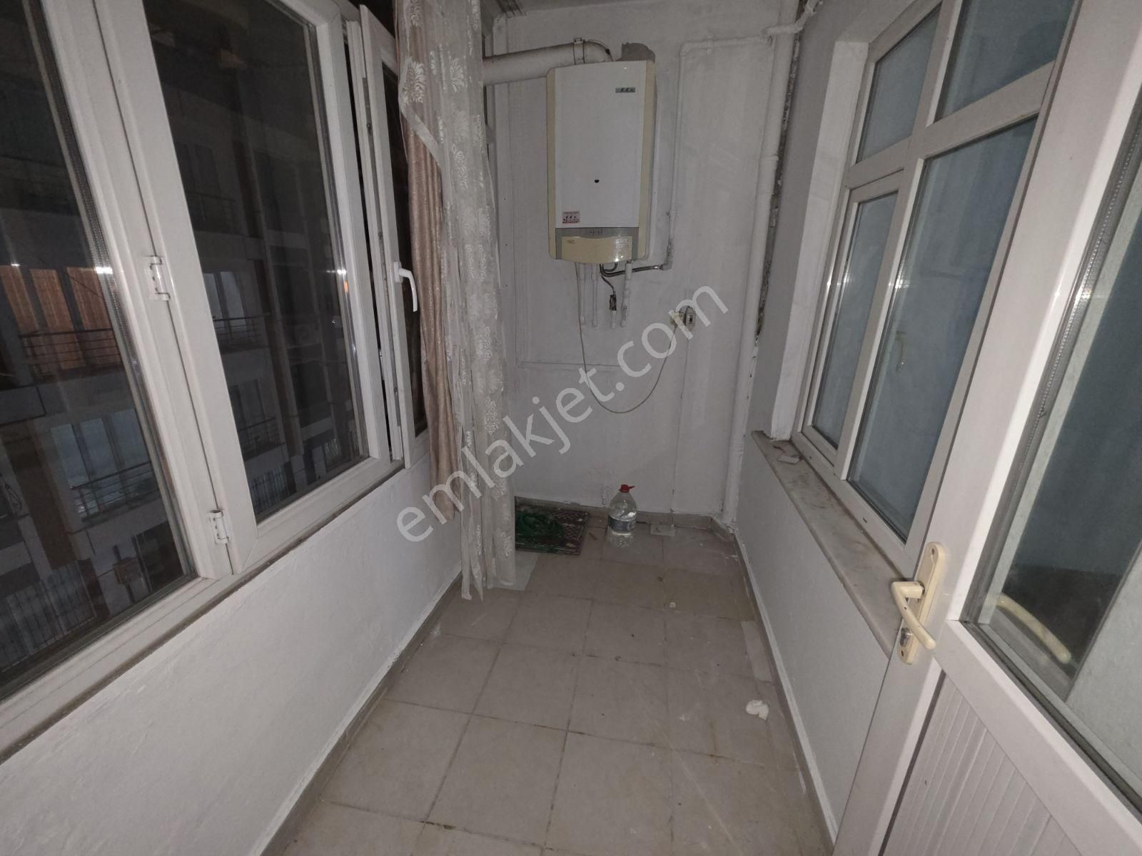 Mehmet Akifte Satılık 2+1 2.kat - Görsel 10