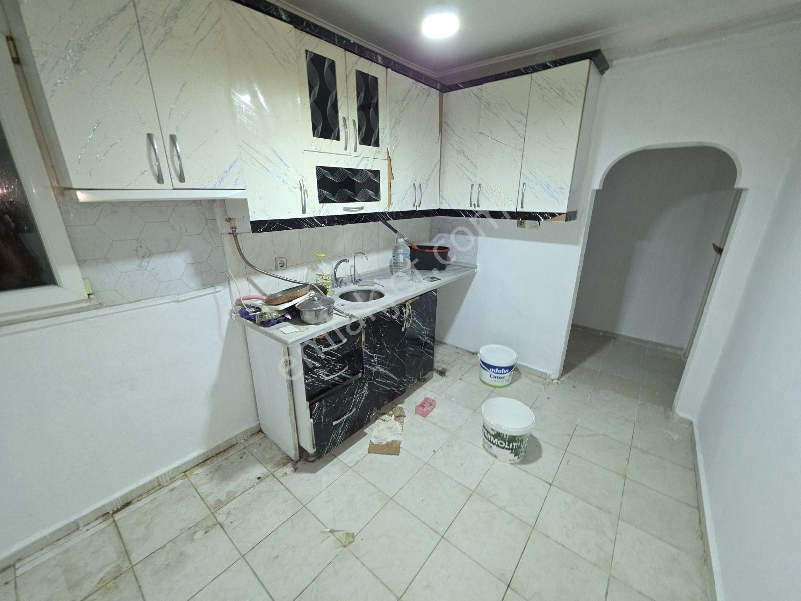 Mehmet Akifte Satılık 2+1 2.kat - Görsel 11