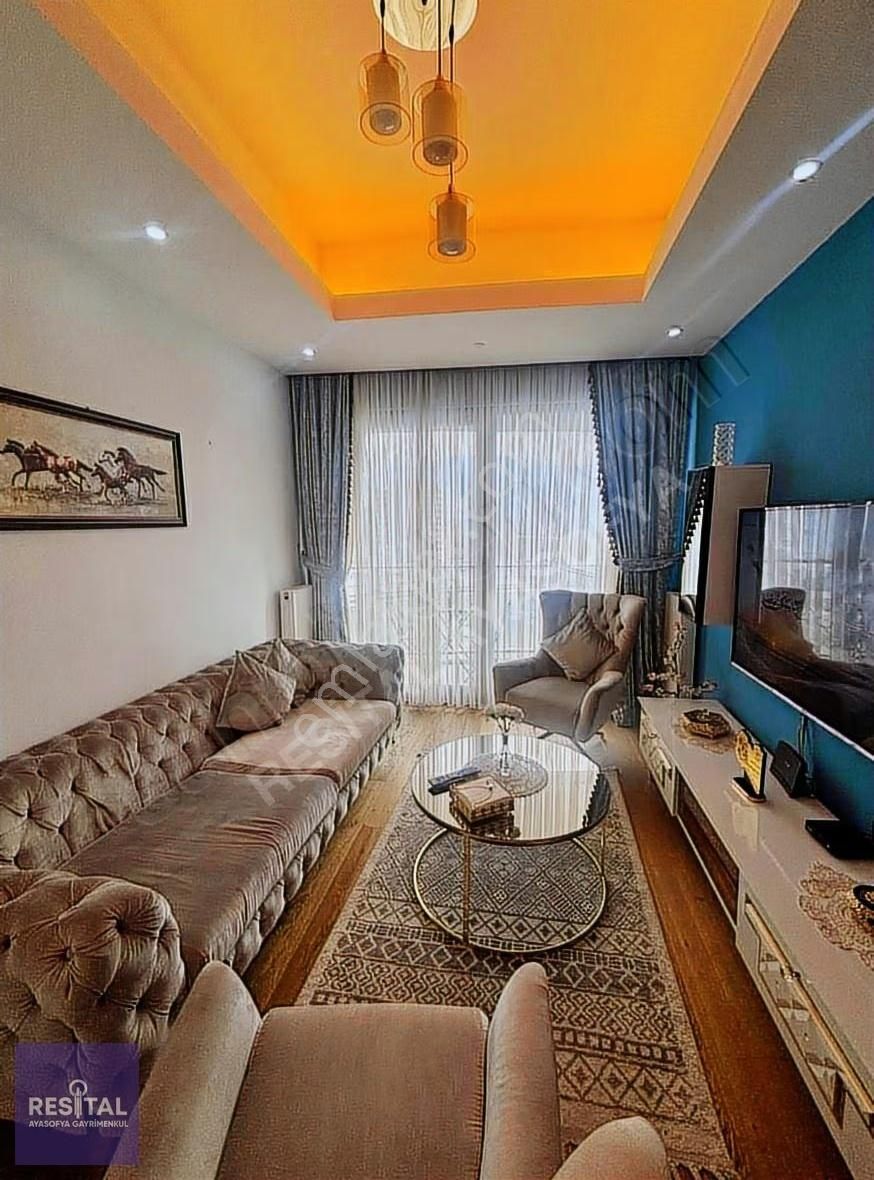 Sur Yapı Marka'da Uludağ Manzaralı Eşyalı 1+1 Kiralık Daire