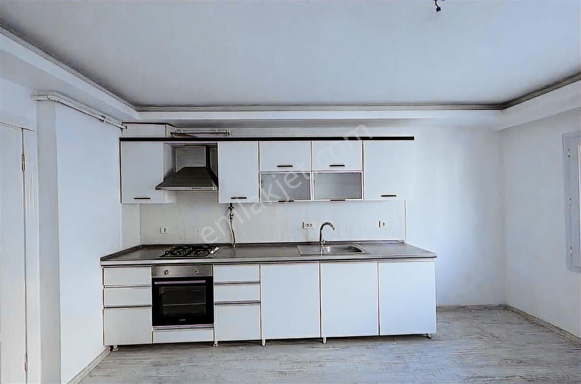 Güvenlikli Site Kiralık 2+1 125 M² Ebeveyn Banyolu - Görsel 22