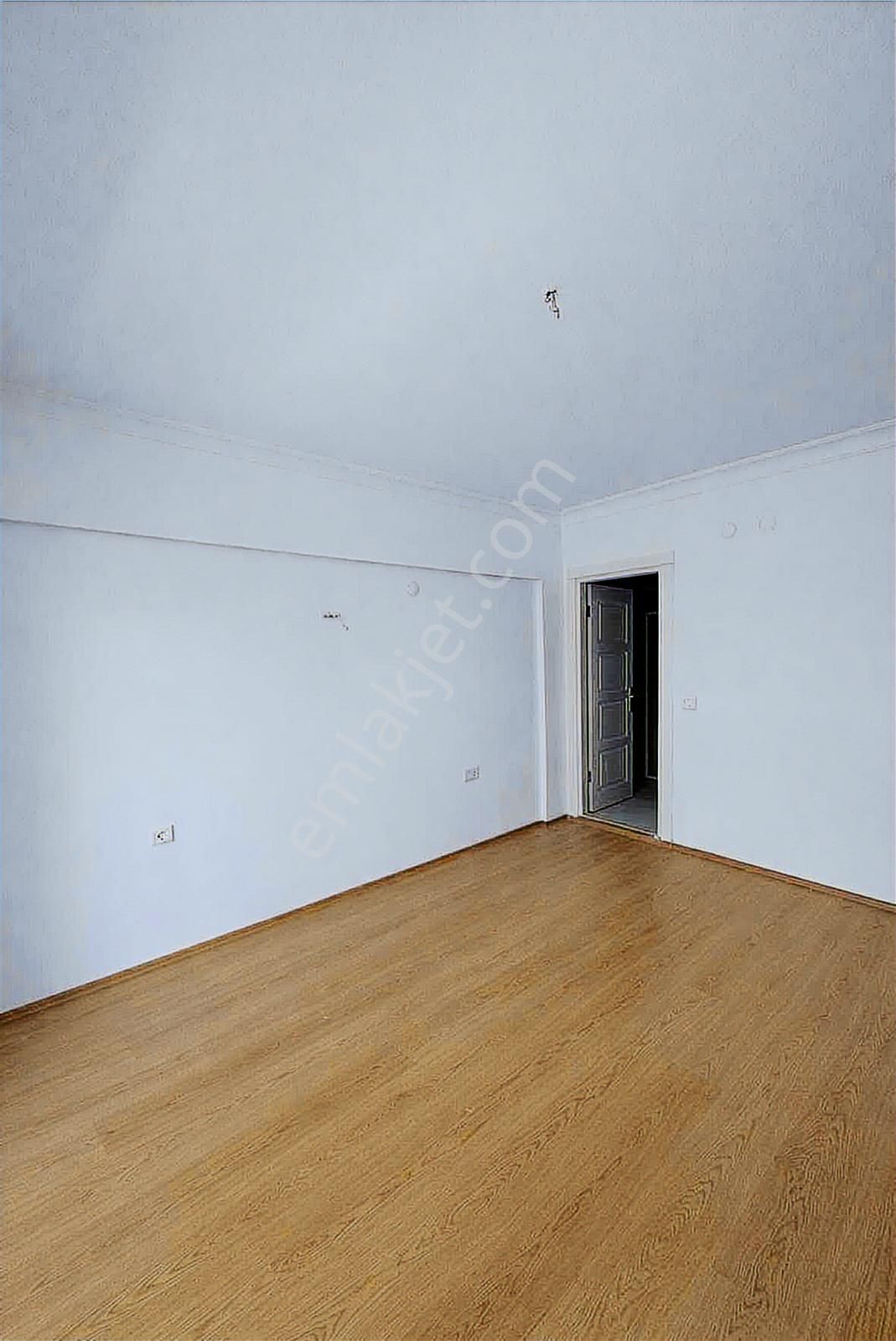 Güvenlikli Site Kiralık 2+1 125 M² Ebeveyn Banyolu - Görsel 33