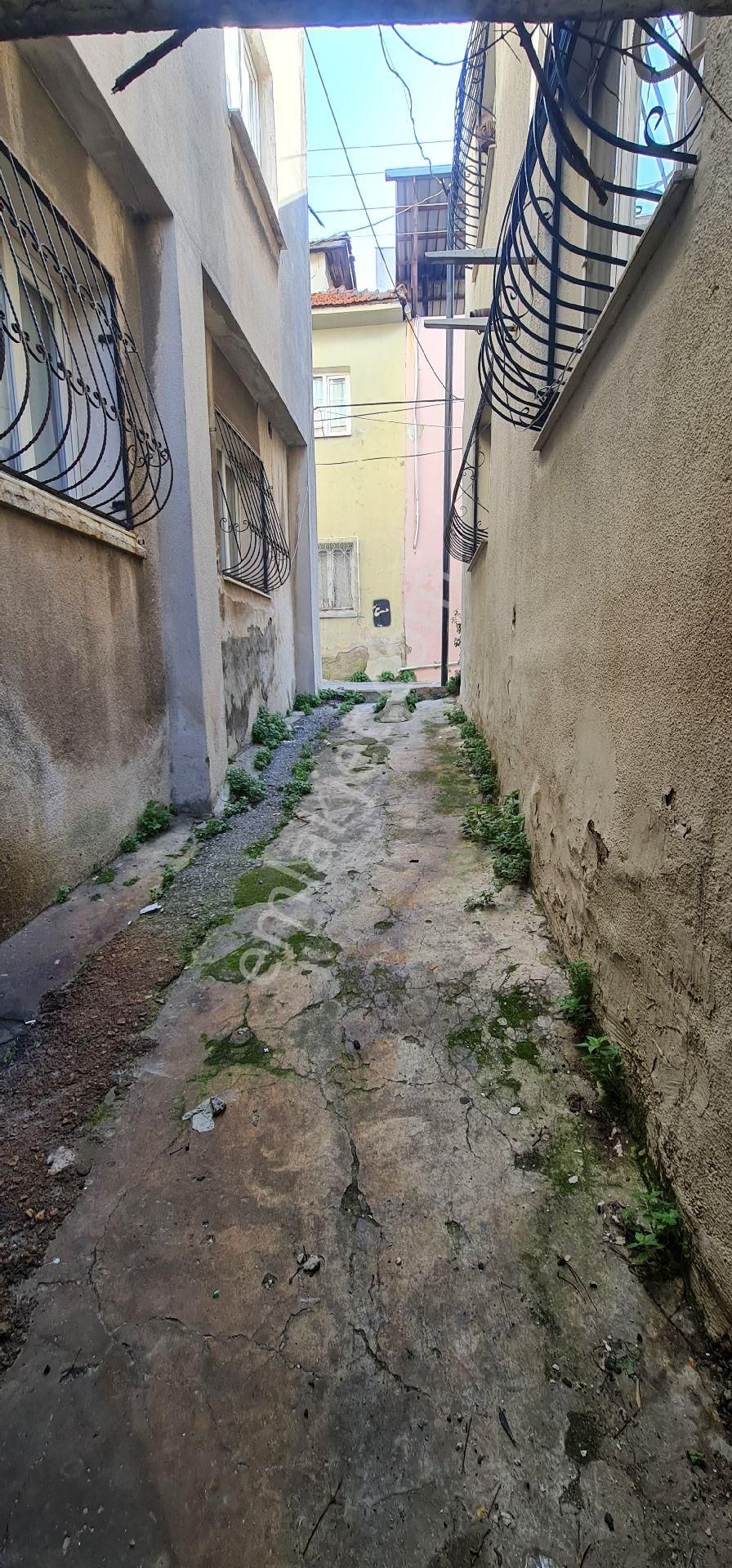 İzmir Konak Çimentepede Satılık 184 M2 Satılık Müstakil Ev - Görsel 34