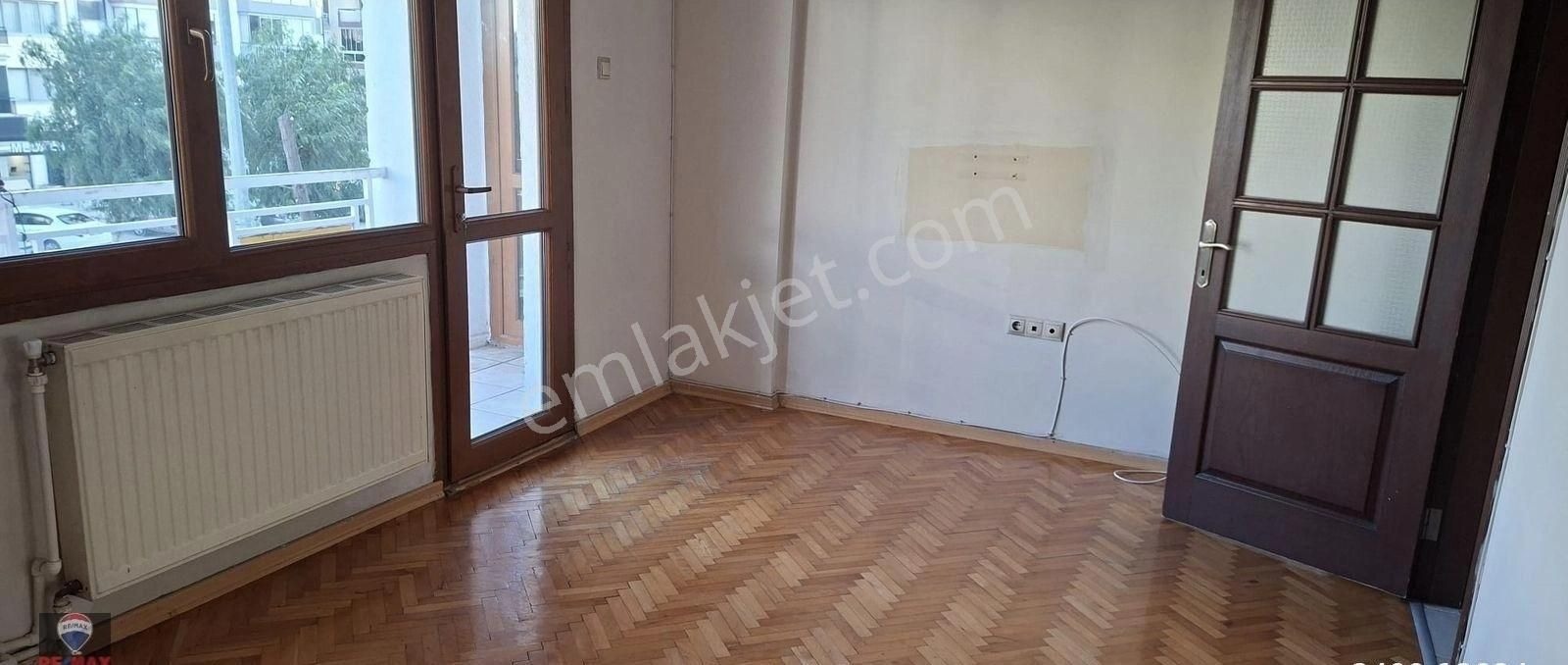 Bahriyeüçok Bulvarında Köşe Asansörlü 3+1 Kiralık Daire - Görsel 28