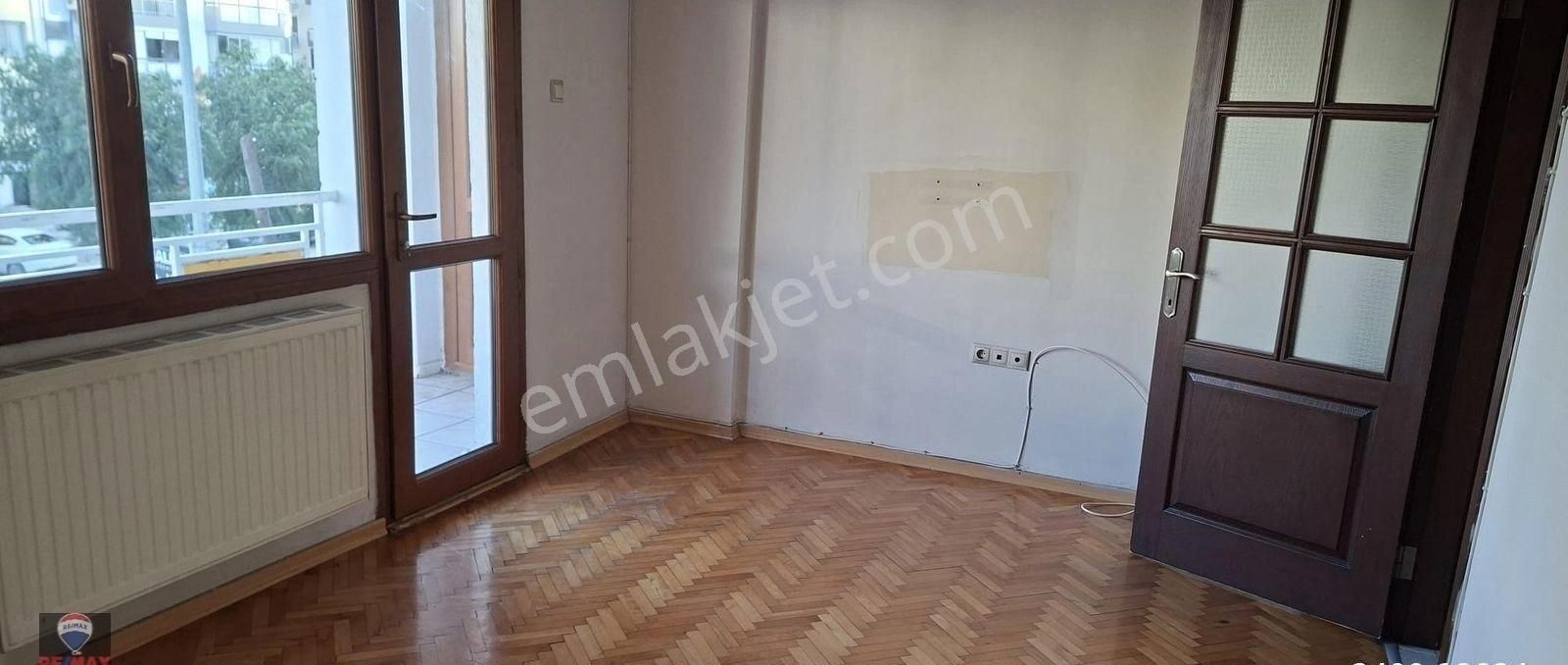 Bahriyeüçok Bulvarında Köşe Asansörlü 3+1 Kiralık Daire - Görsel 16